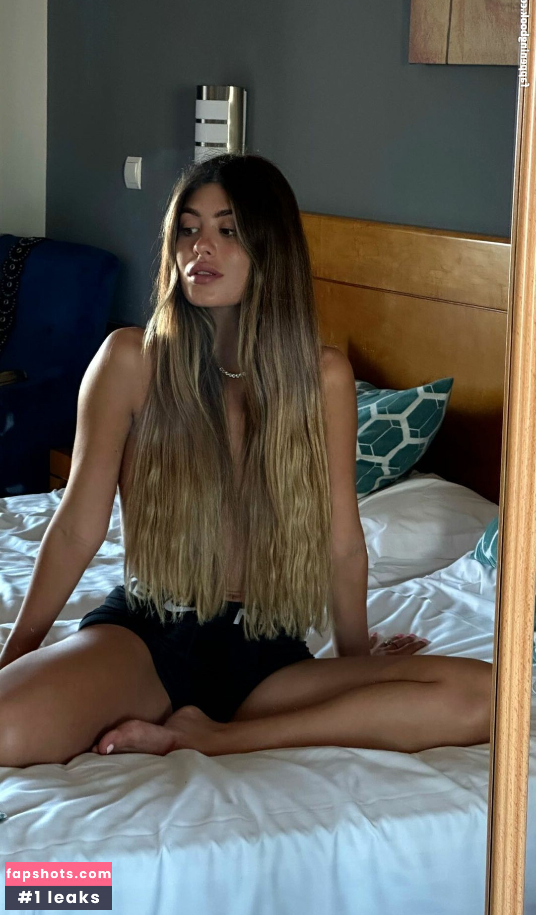 Sara Fructuoso Nude Leaks OnlyFans Photos #17 - LeakJerk