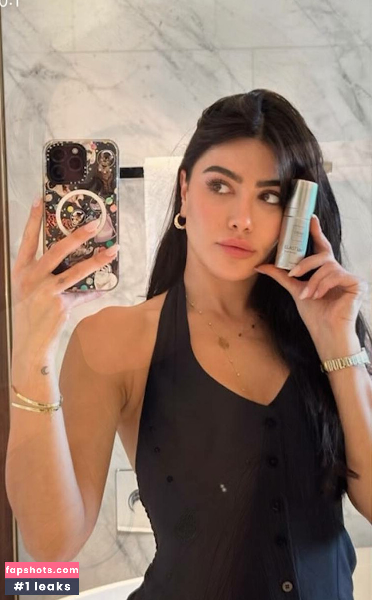 Sara Hesri Nude Leaks OnlyFans Photos #9 - Fapshots