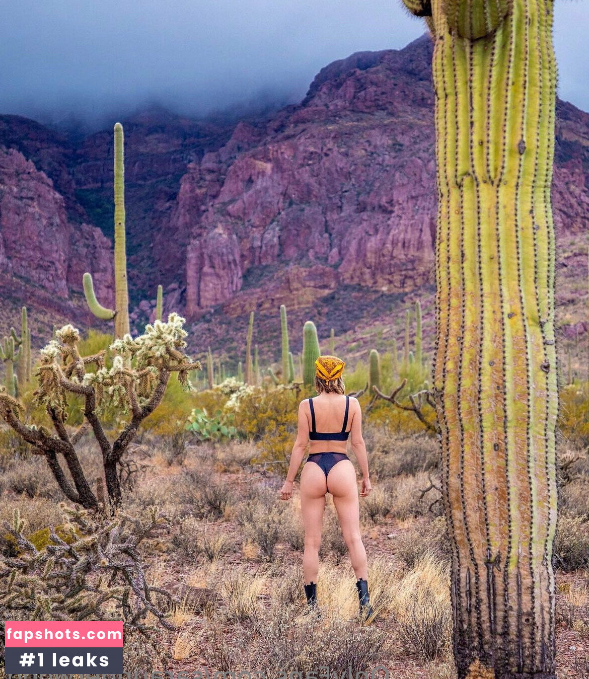 Sara Jean Underwood gallery photo #2073