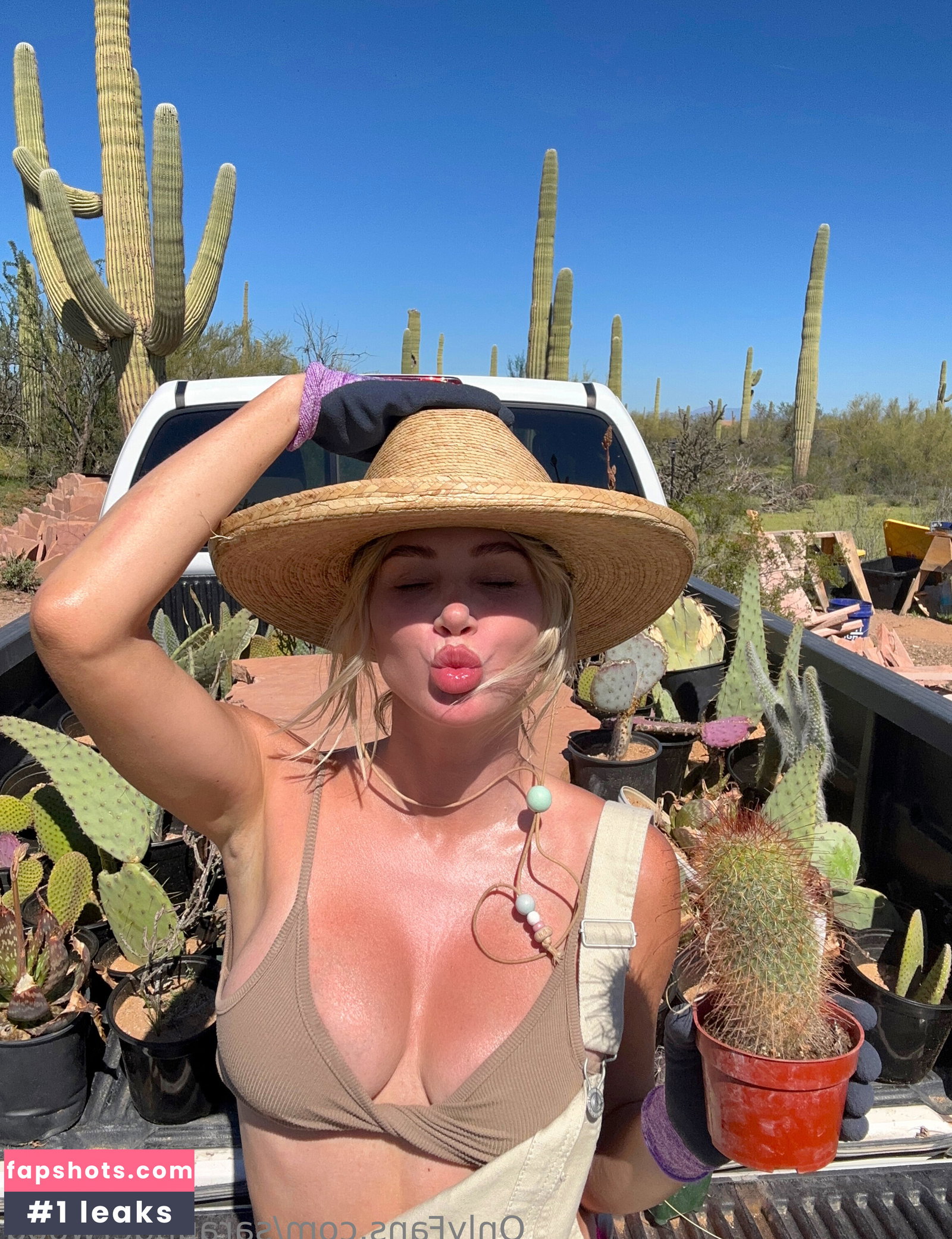 Sara Jean Underwood gallery photo #3281