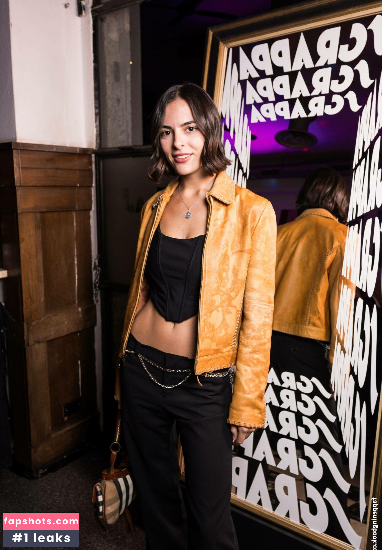 Sara Marino gallery photo #7