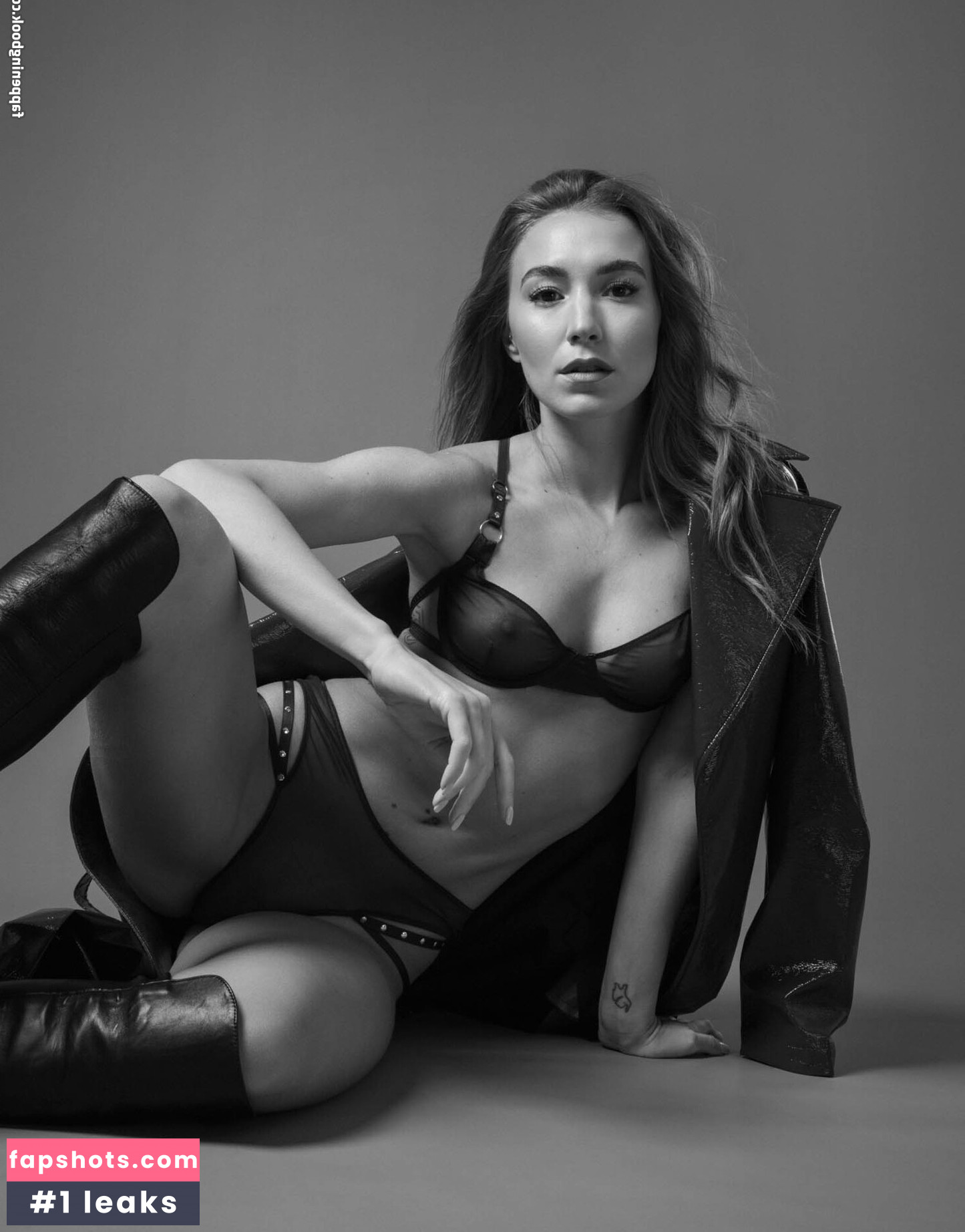 Sara Marino gallery photo #10