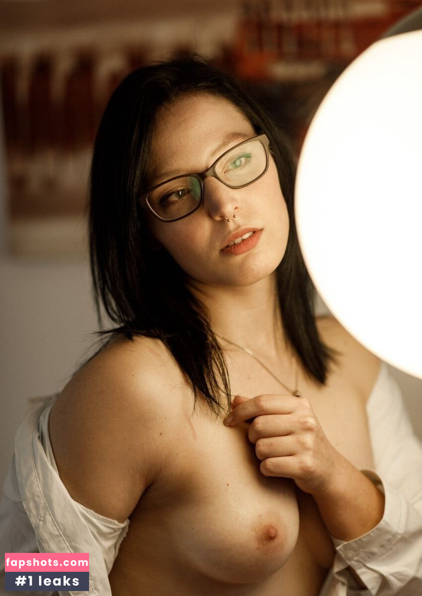 Sara Meier gallery photo #22