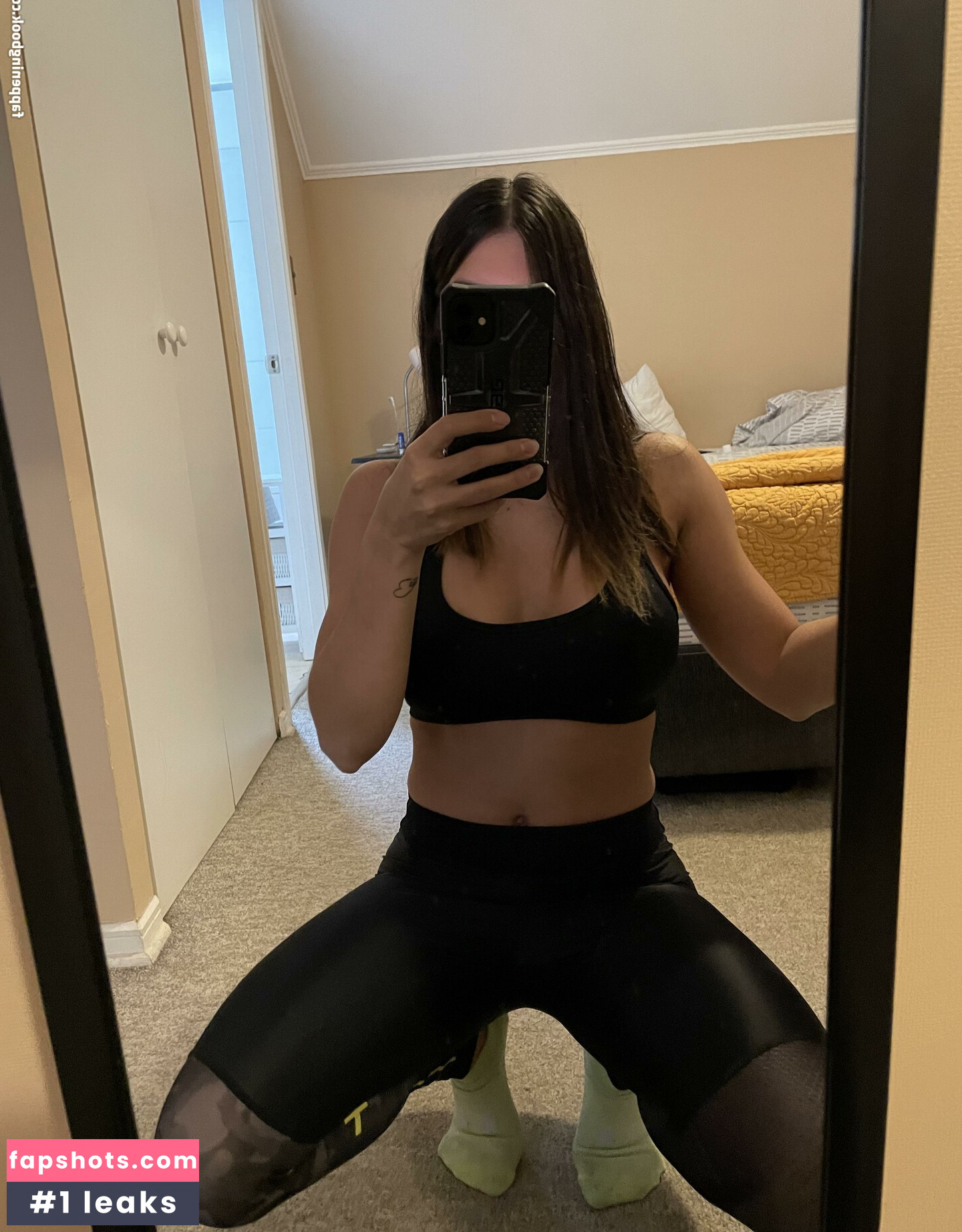 Sara Miller gallery photo #11