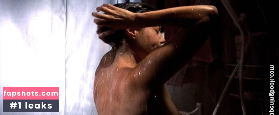 Sara Mornell gallery photo #2