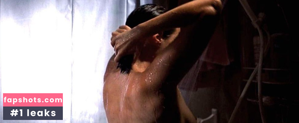 Sara Mornell gallery photo #4