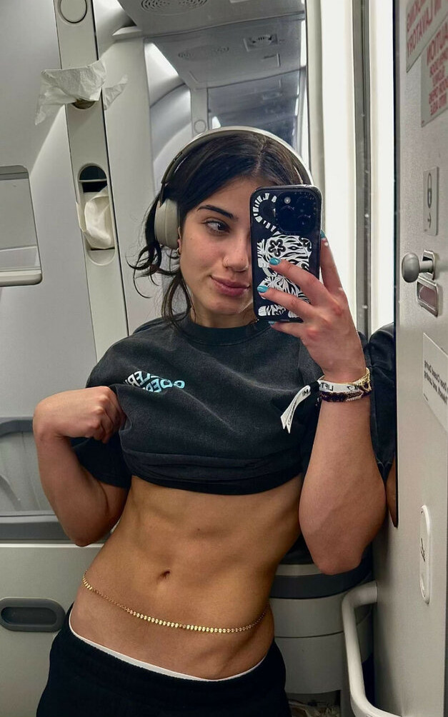 sara-saffari Nude Leaks OnlyFans Photos #155 - LeakJerk