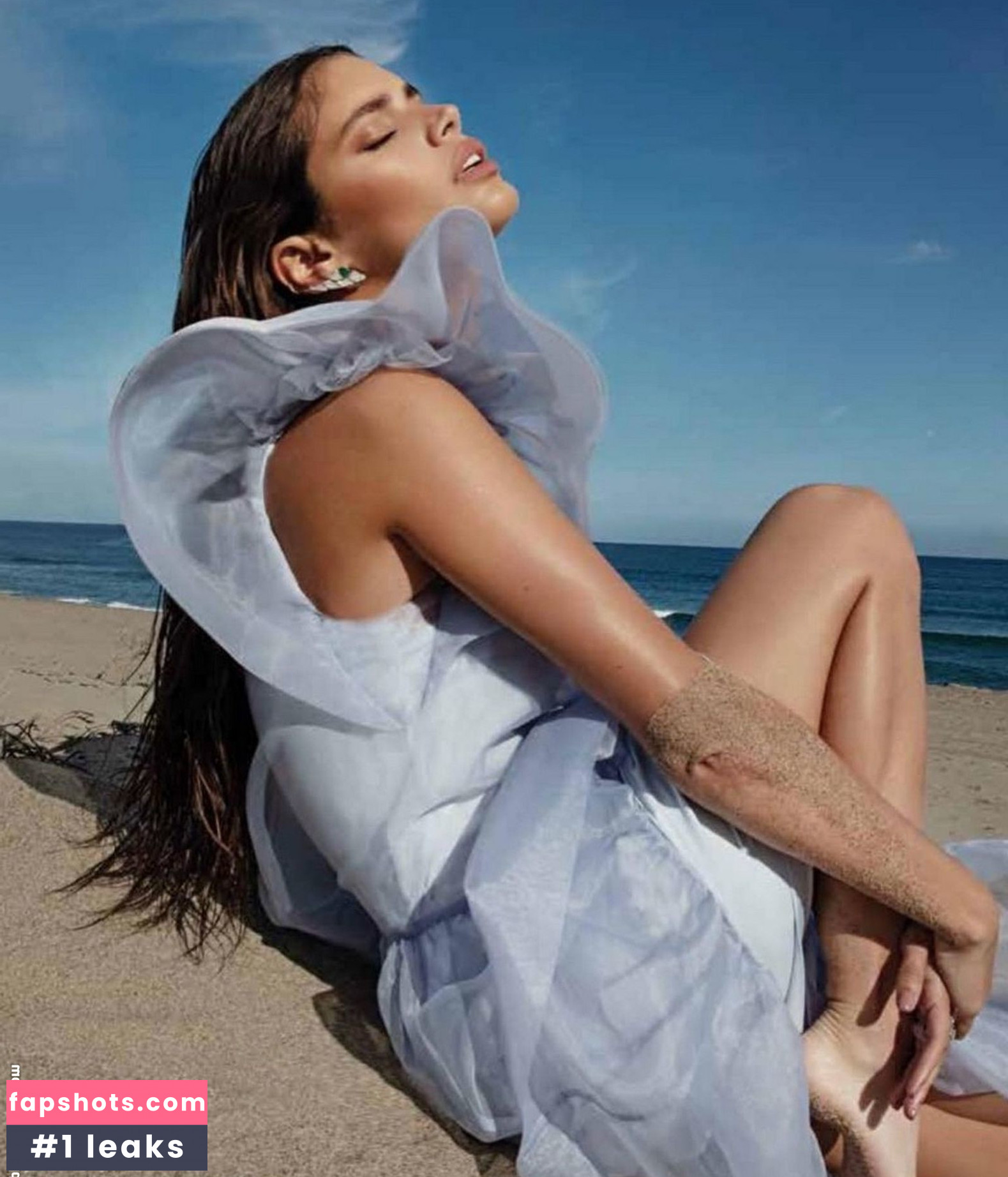 Sara Sampaio gallery photo #1026