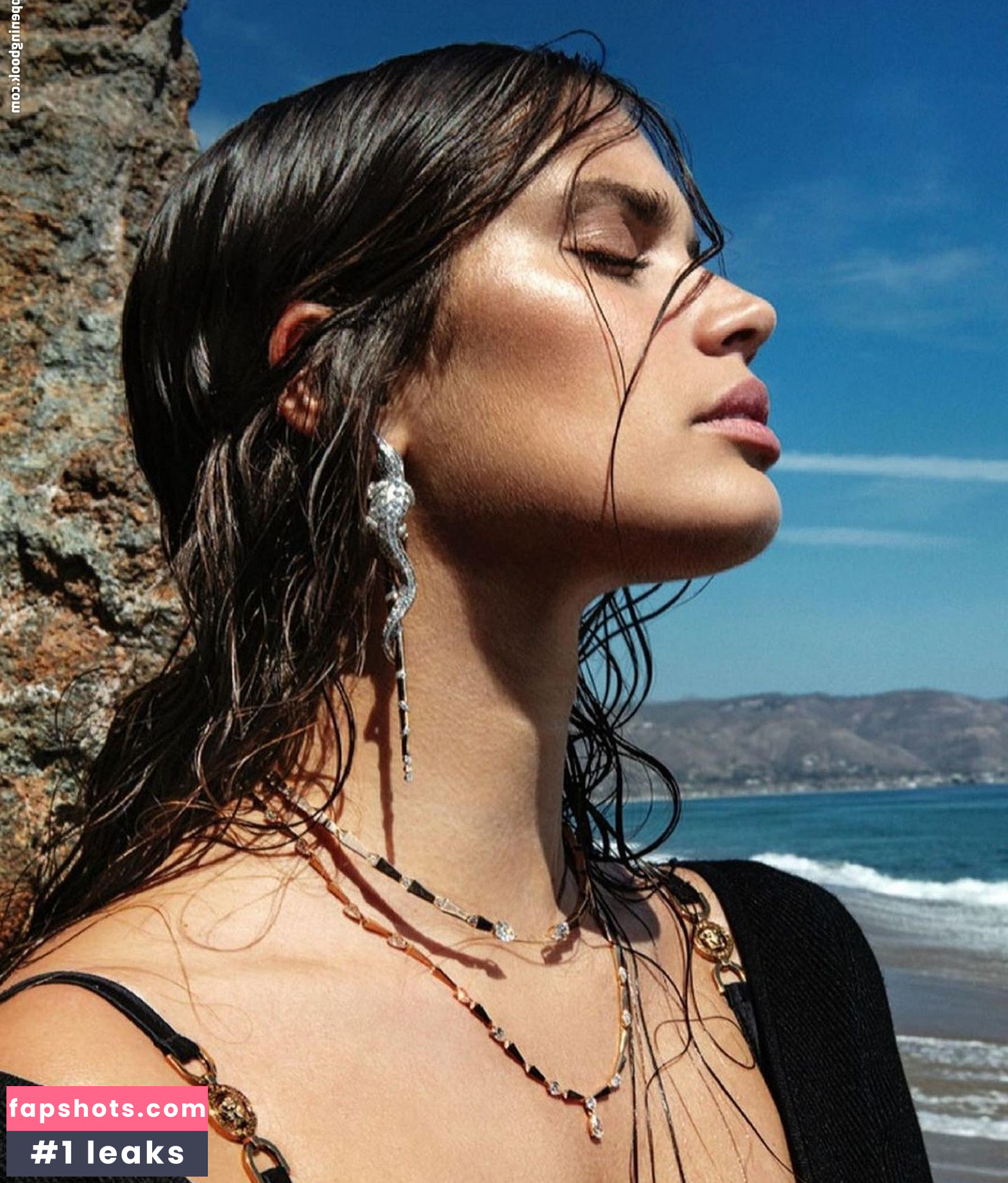 Sara Sampaio gallery photo #1032