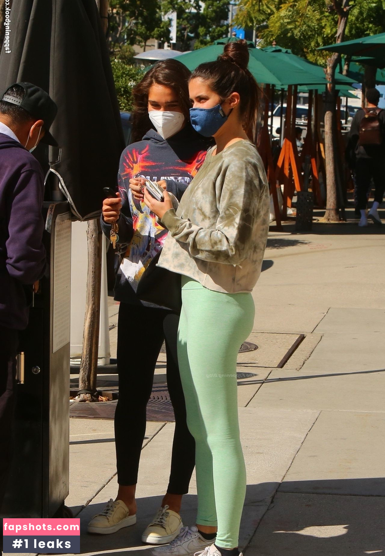 Sara Sampaio gallery photo #1051