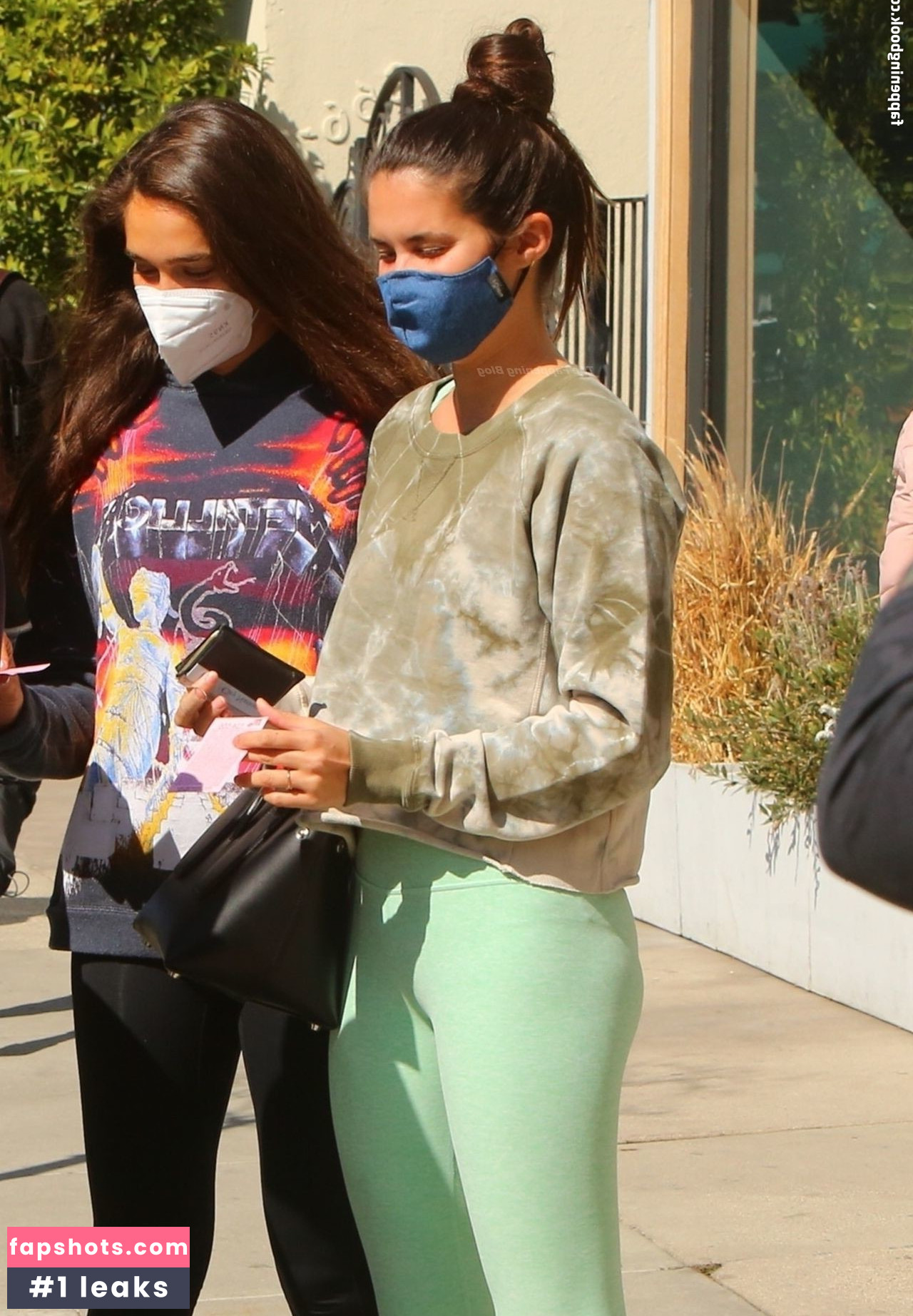 Sara Sampaio gallery photo #1052