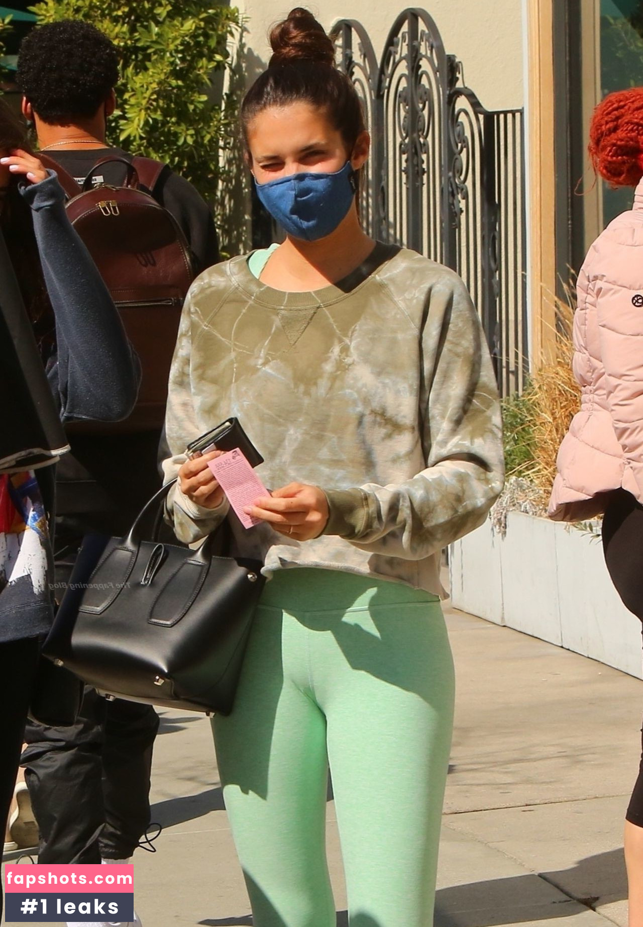 Sara Sampaio gallery photo #1056