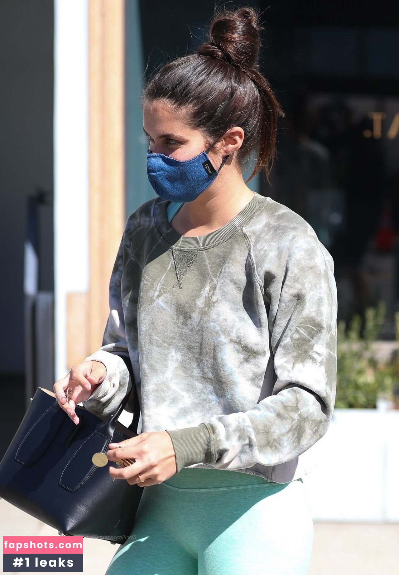 Sara Sampaio gallery photo #1078