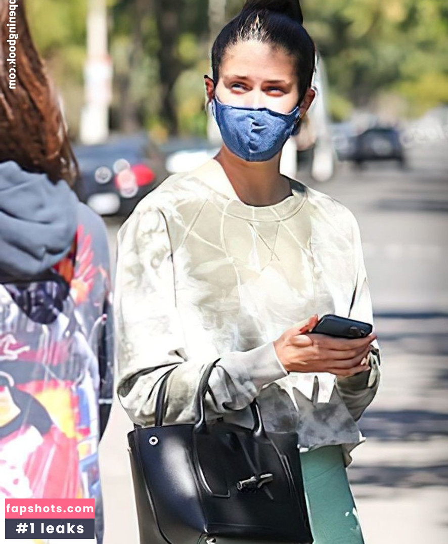 Sara Sampaio gallery photo #1079