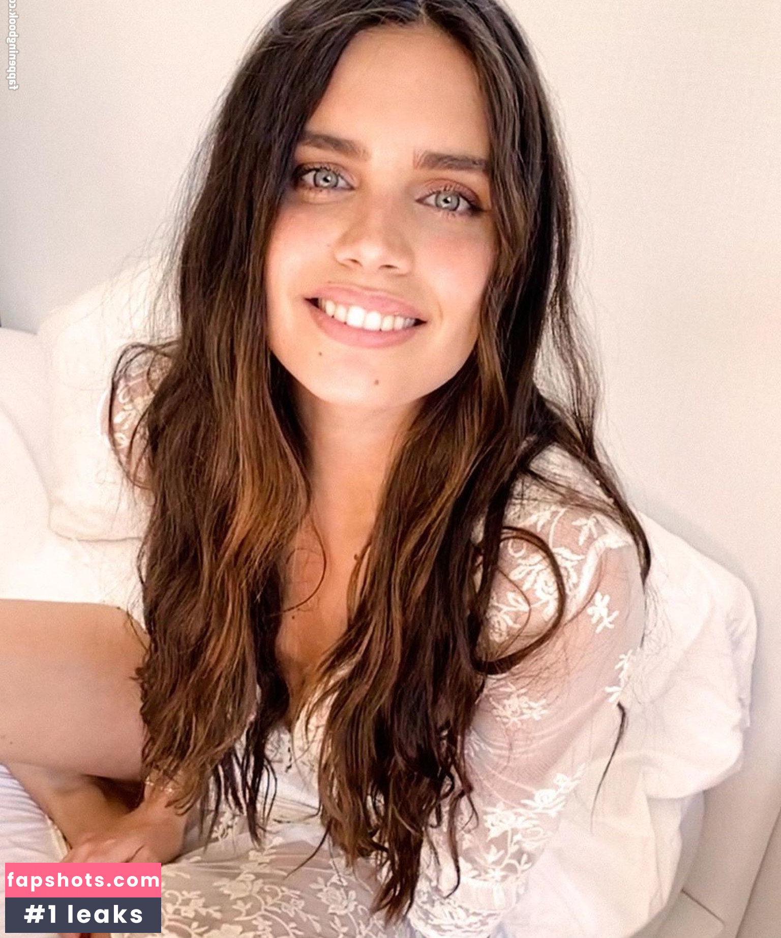 Sara Sampaio gallery photo #1180