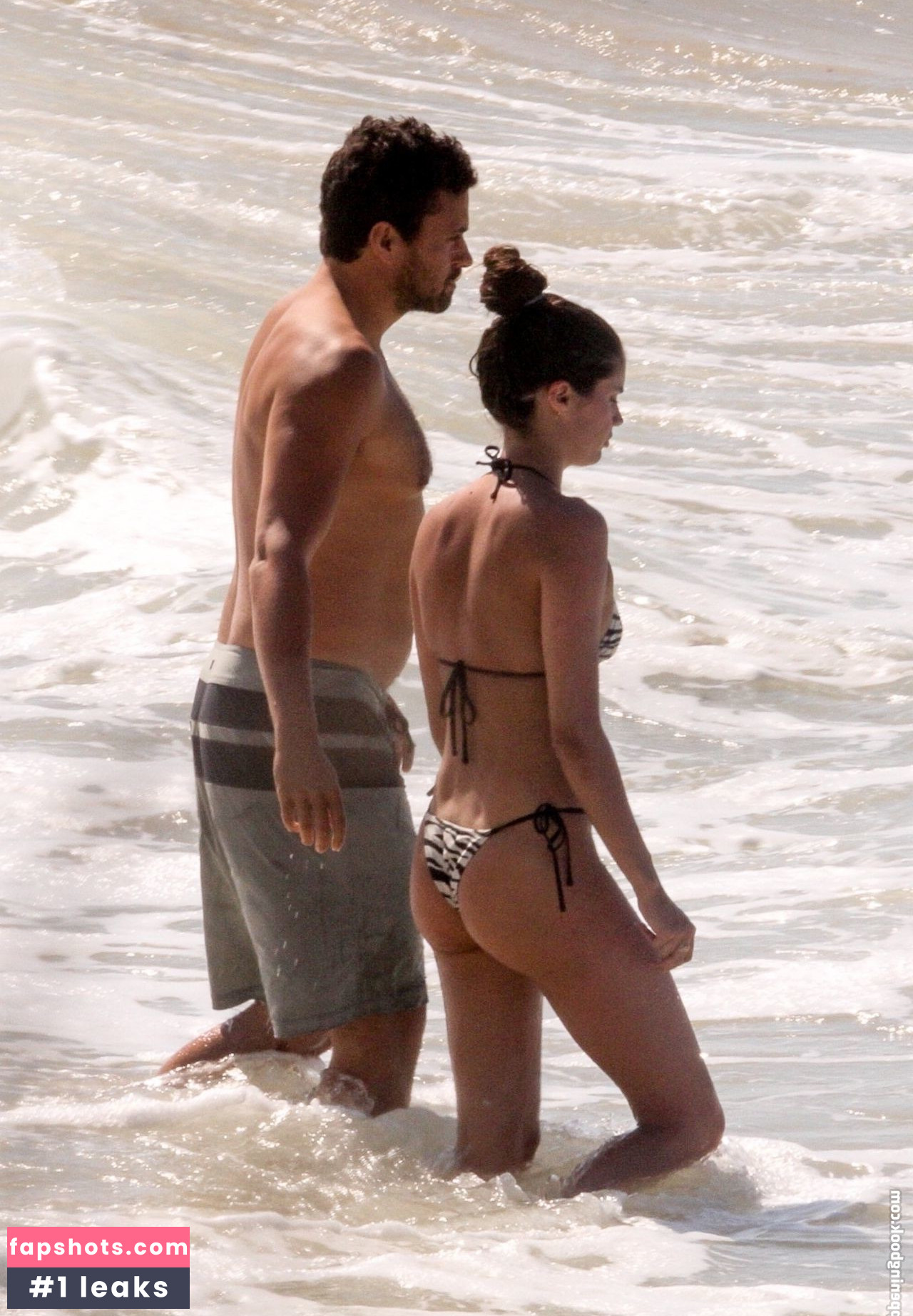 Sara Sampaio gallery photo #1274