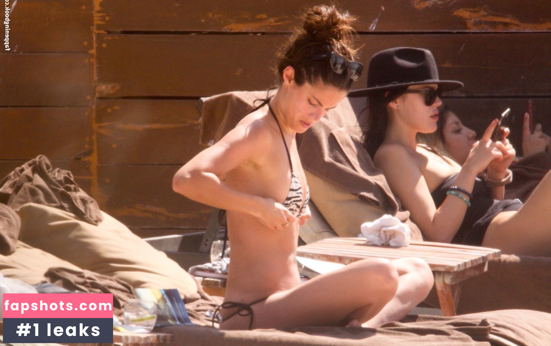 Sara Sampaio gallery photo #1307