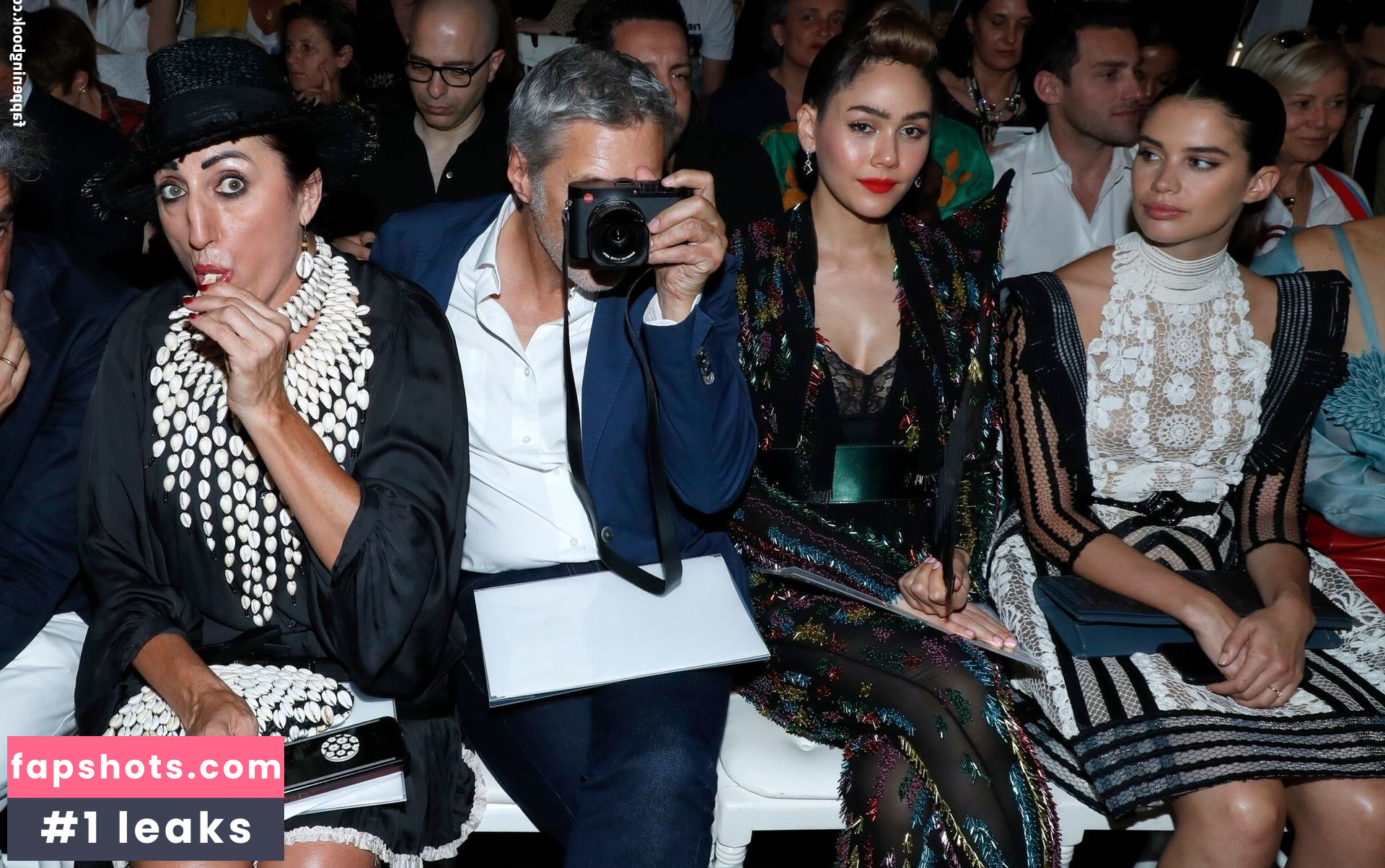 Sara Sampaio gallery photo #1439