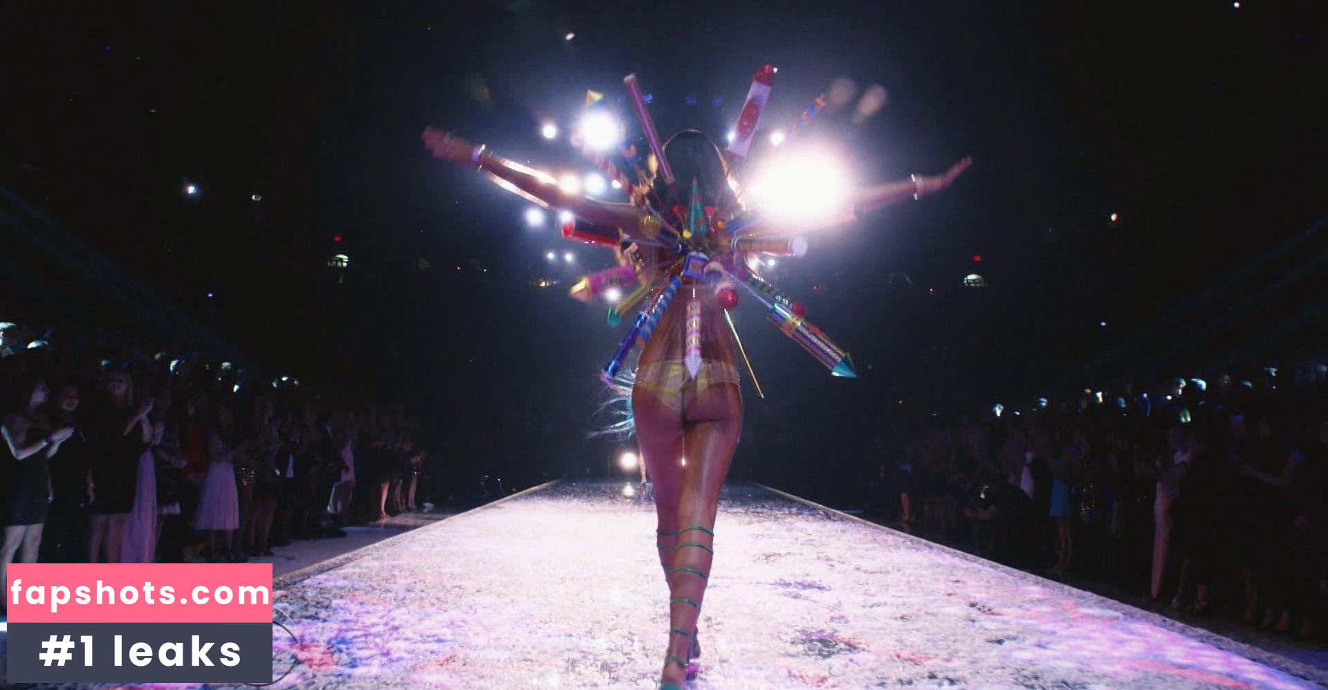 Sara Sampaio gallery photo #1488