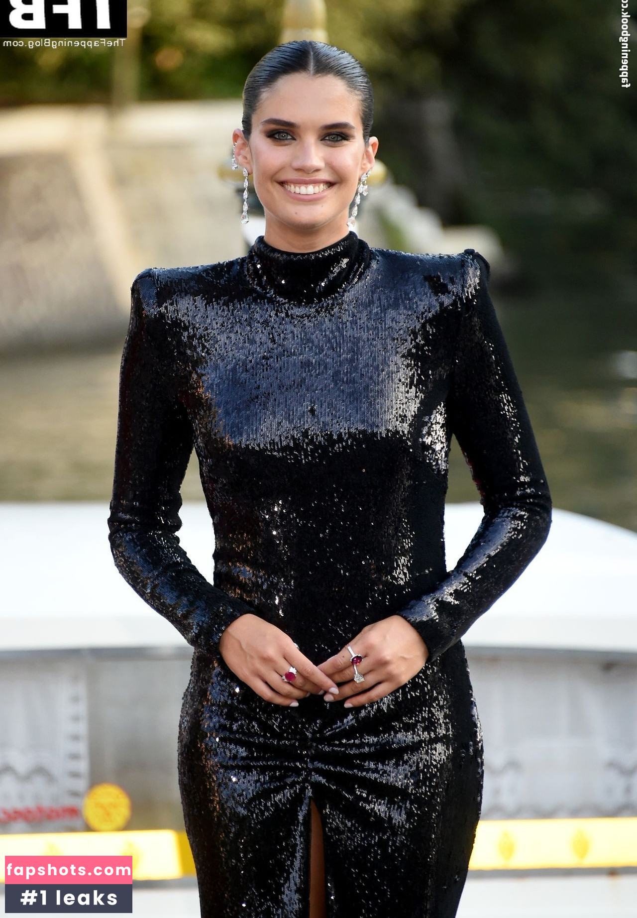 Sara Sampaio gallery photo #236