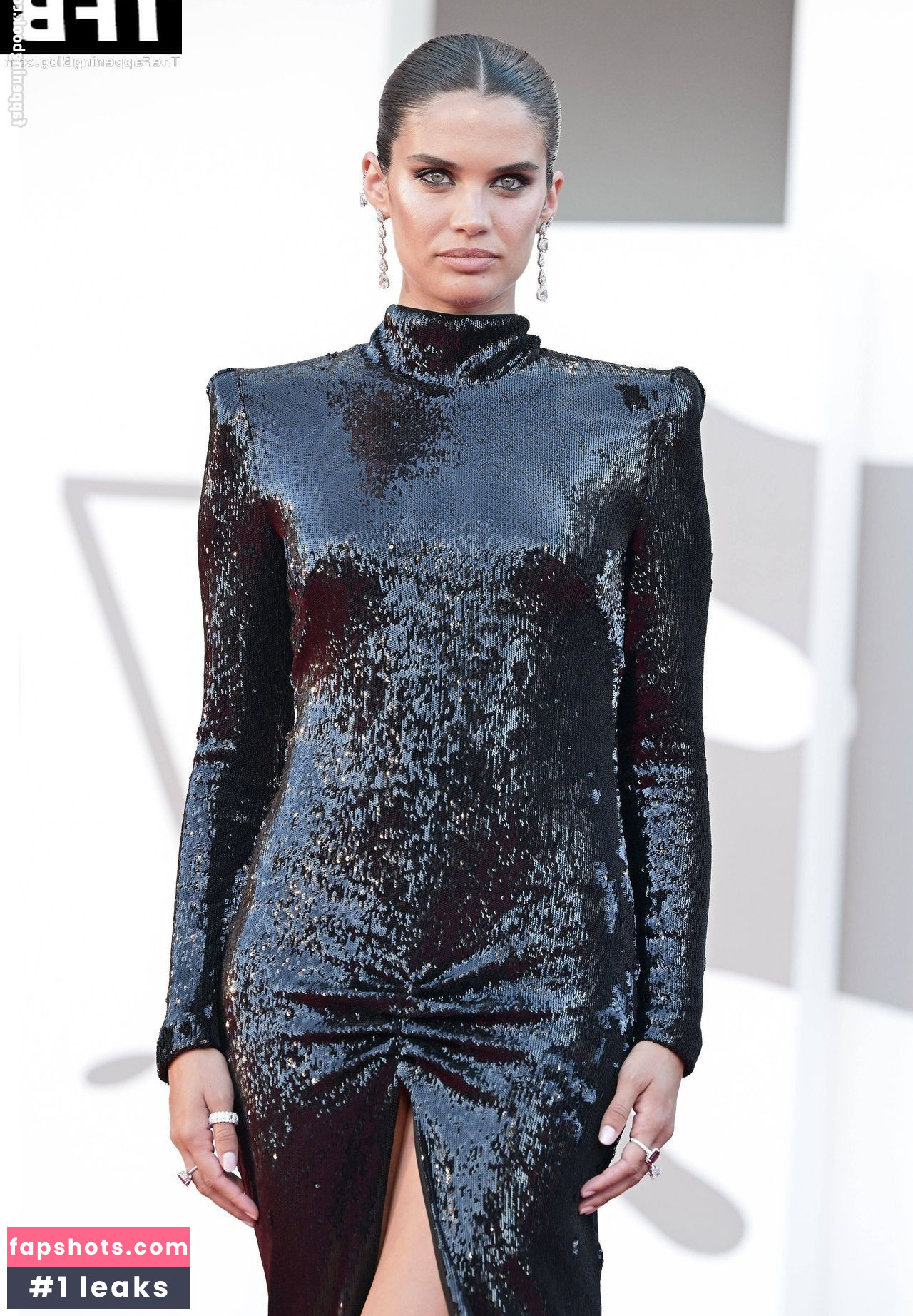 Sara Sampaio gallery photo #245