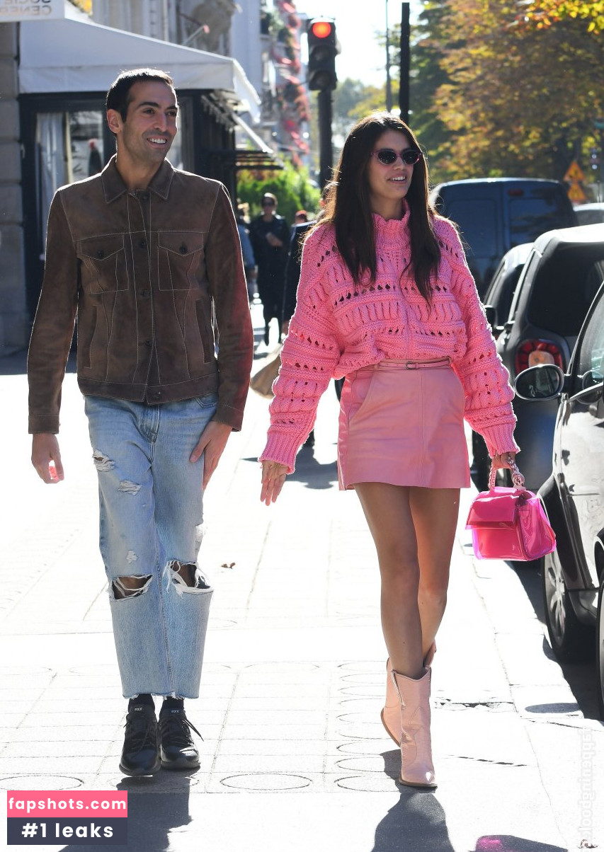 Sara Sampaio gallery photo #2685