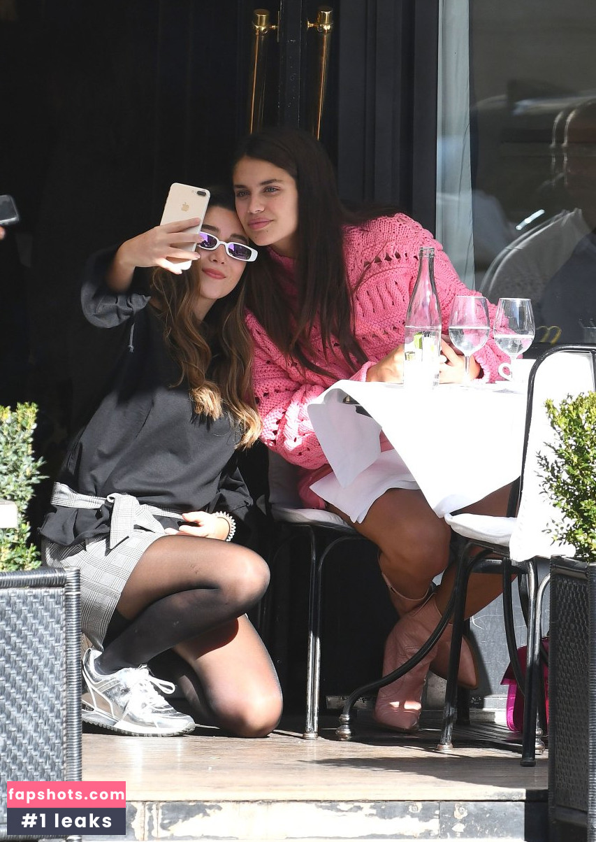 Sara Sampaio gallery photo #2706