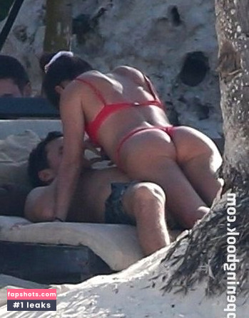 Sara Sampaio gallery photo #2768