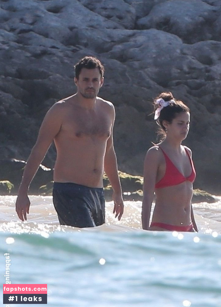 Sara Sampaio gallery photo #2790