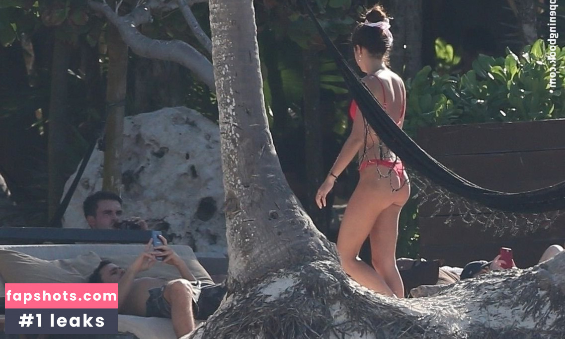 Sara Sampaio gallery photo #2796