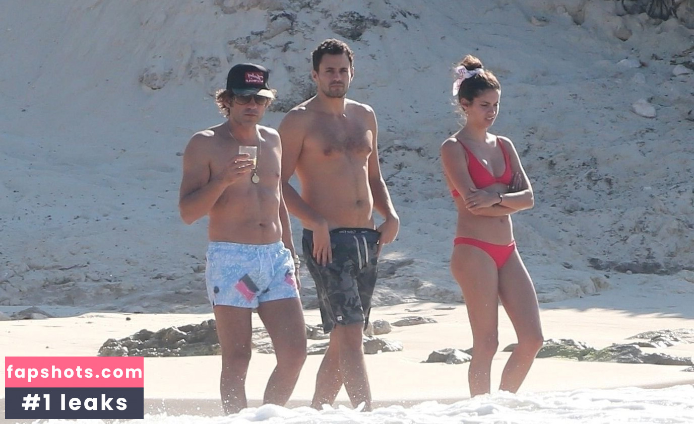 Sara Sampaio gallery photo #2803