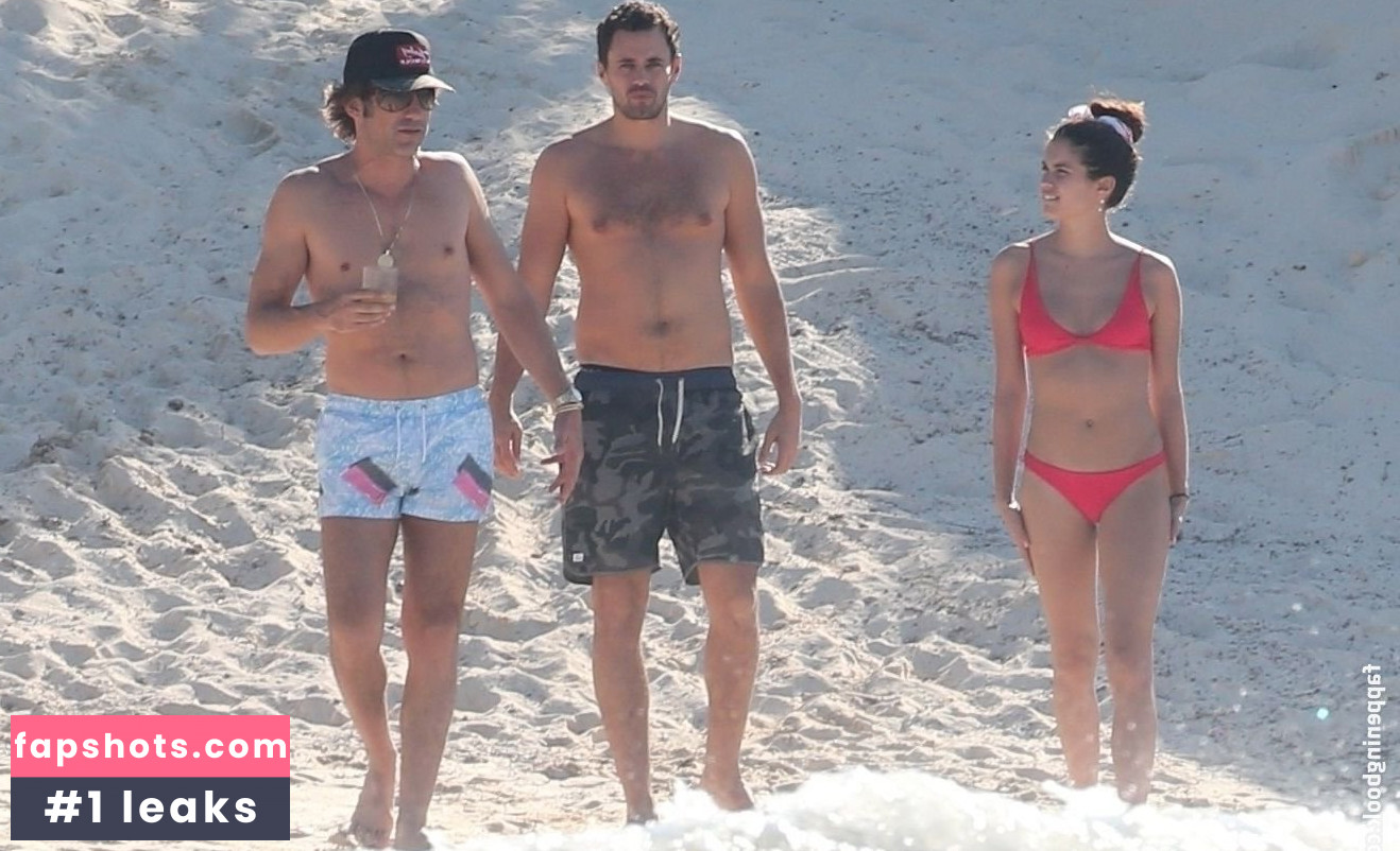 Sara Sampaio gallery photo #2805