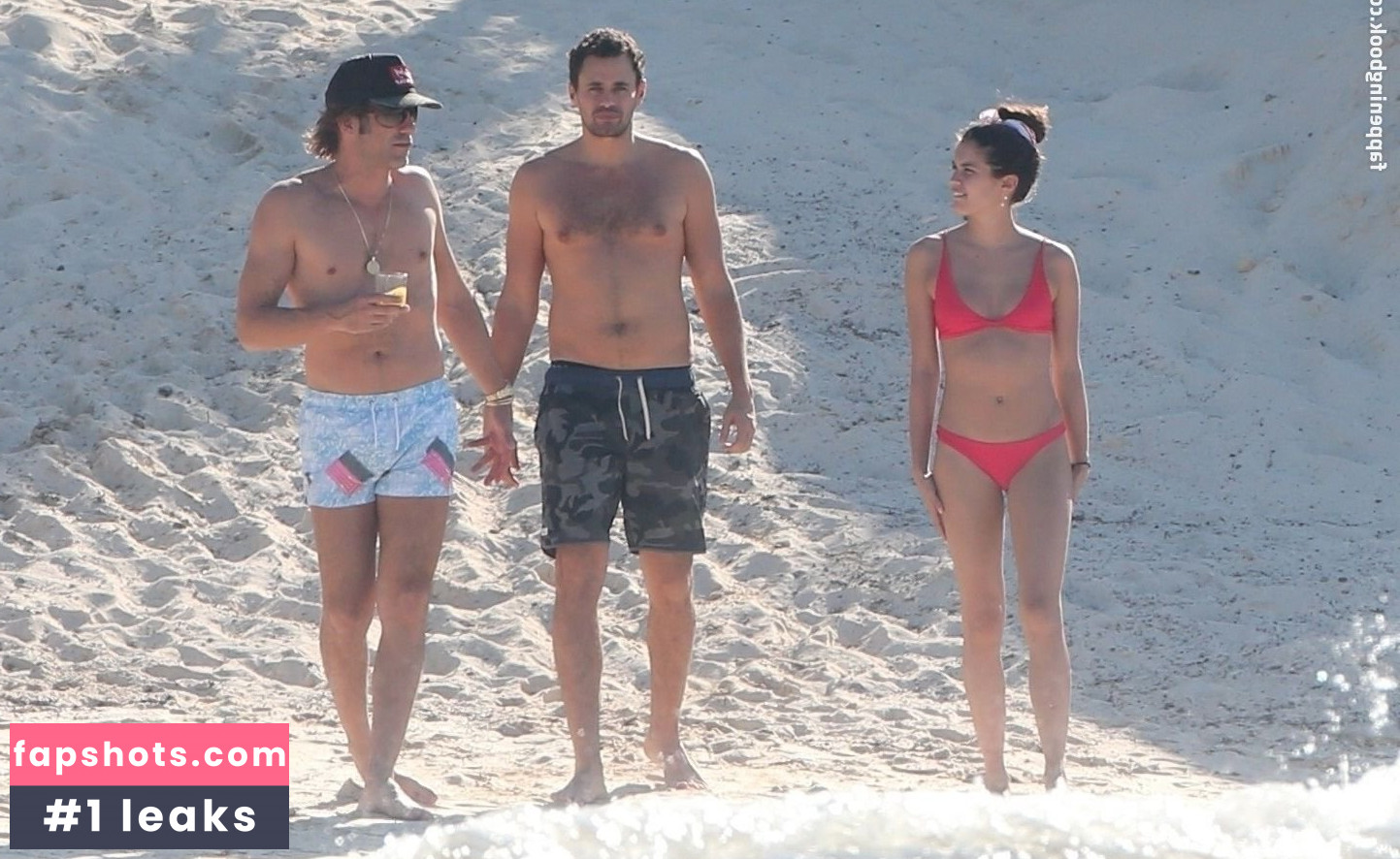 Sara Sampaio gallery photo #2809