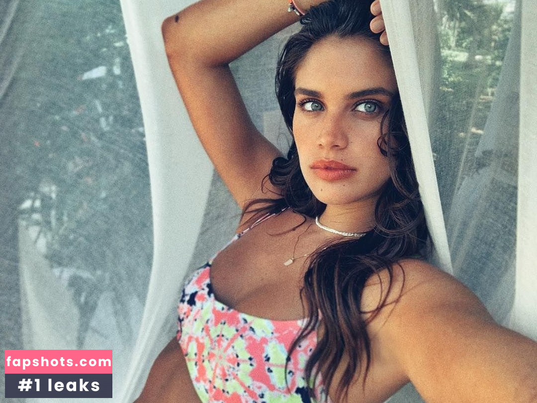 Sara Sampaio gallery photo #2846