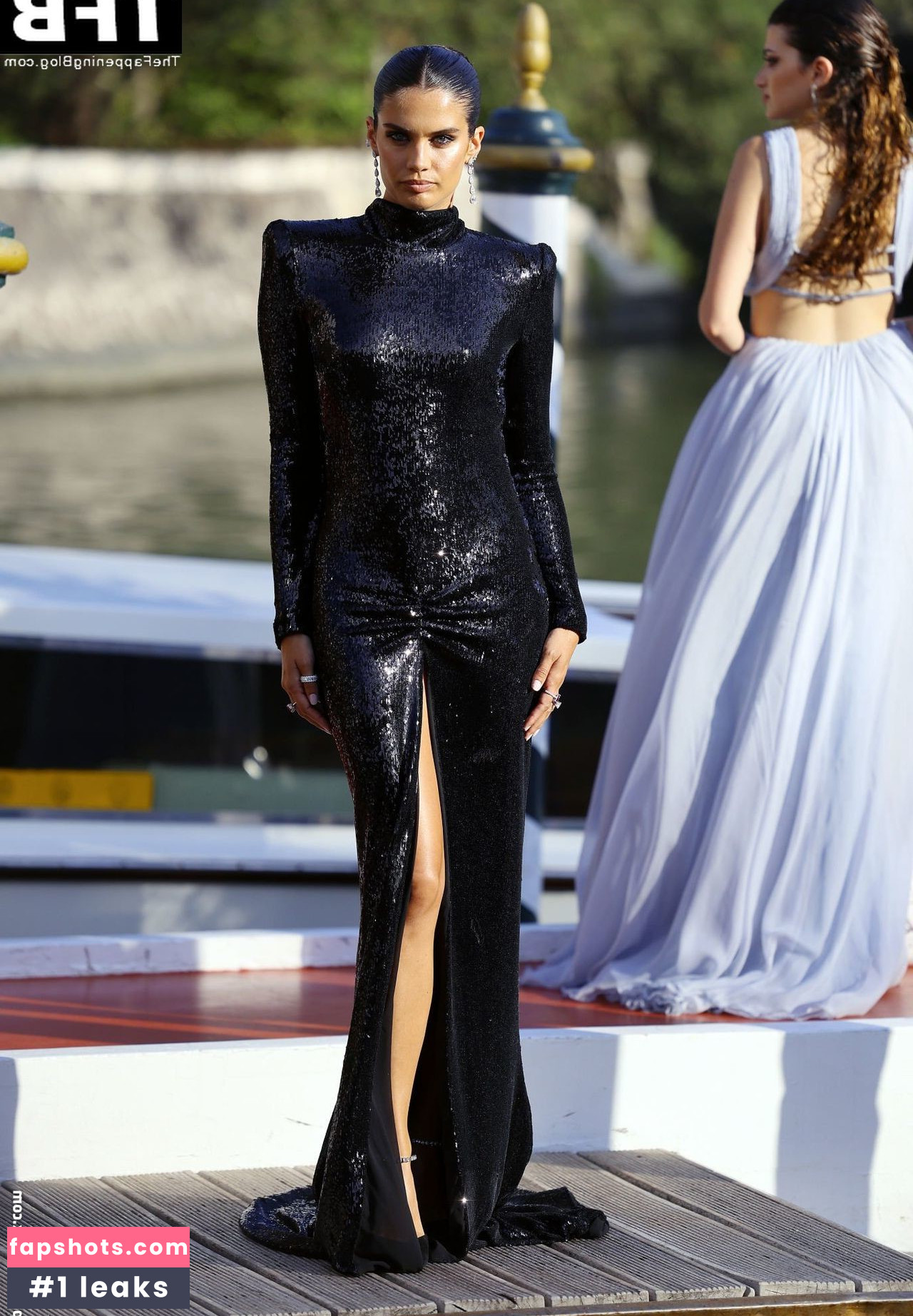 Sara Sampaio gallery photo #286