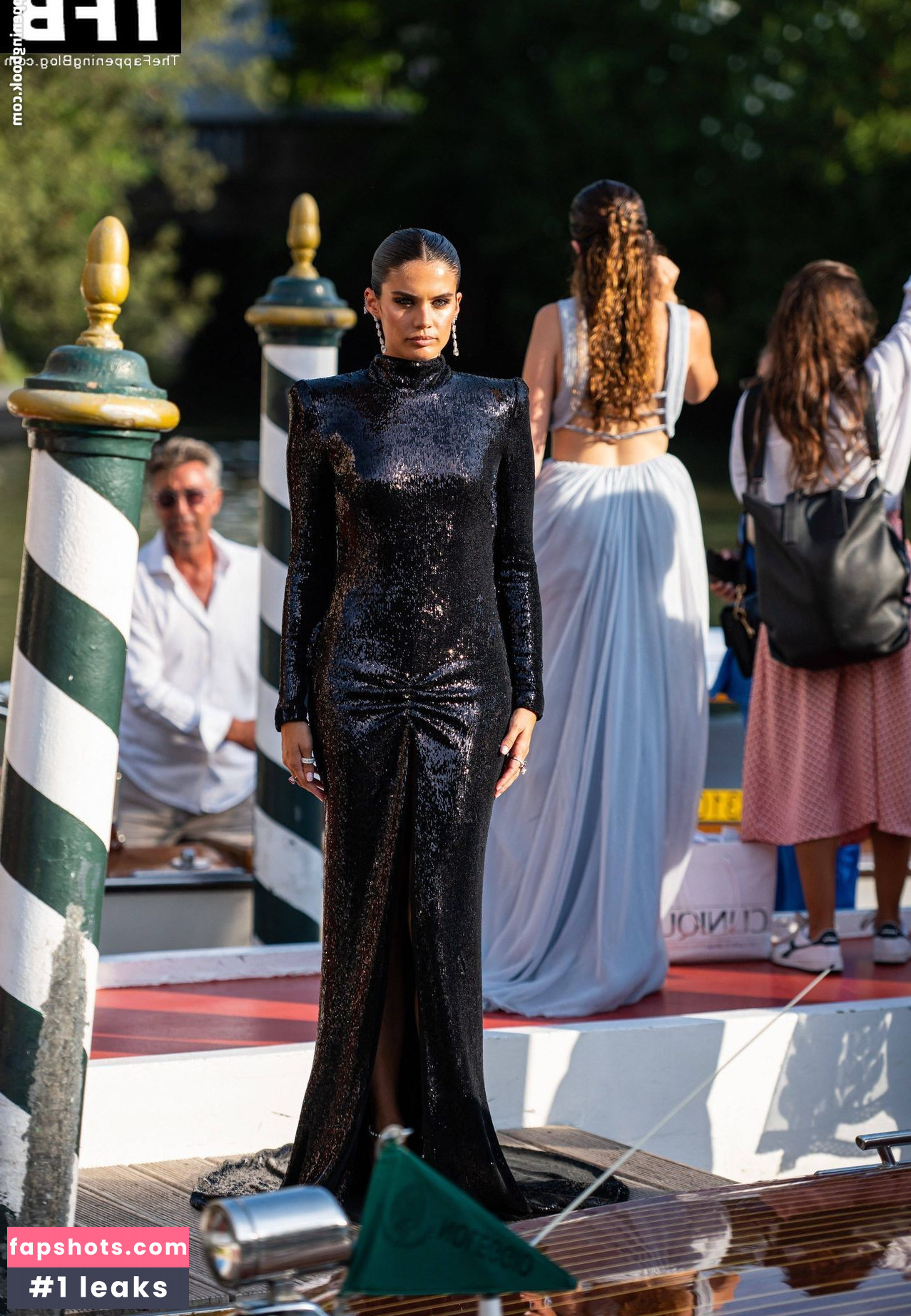 Sara Sampaio gallery photo #289