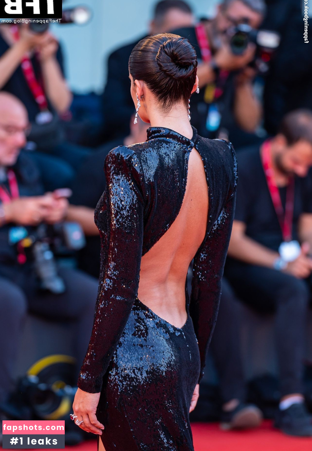 Sara Sampaio gallery photo #341