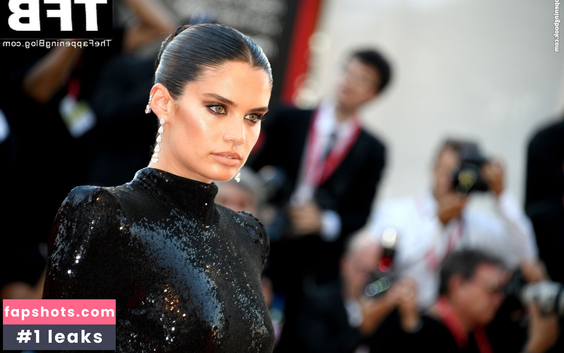 Sara Sampaio gallery photo #365