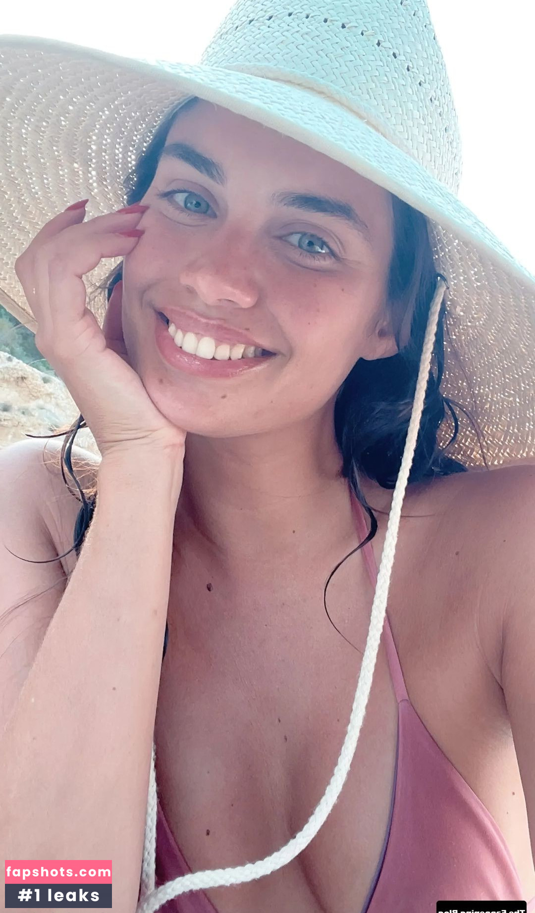 Sara Sampaio gallery photo #375