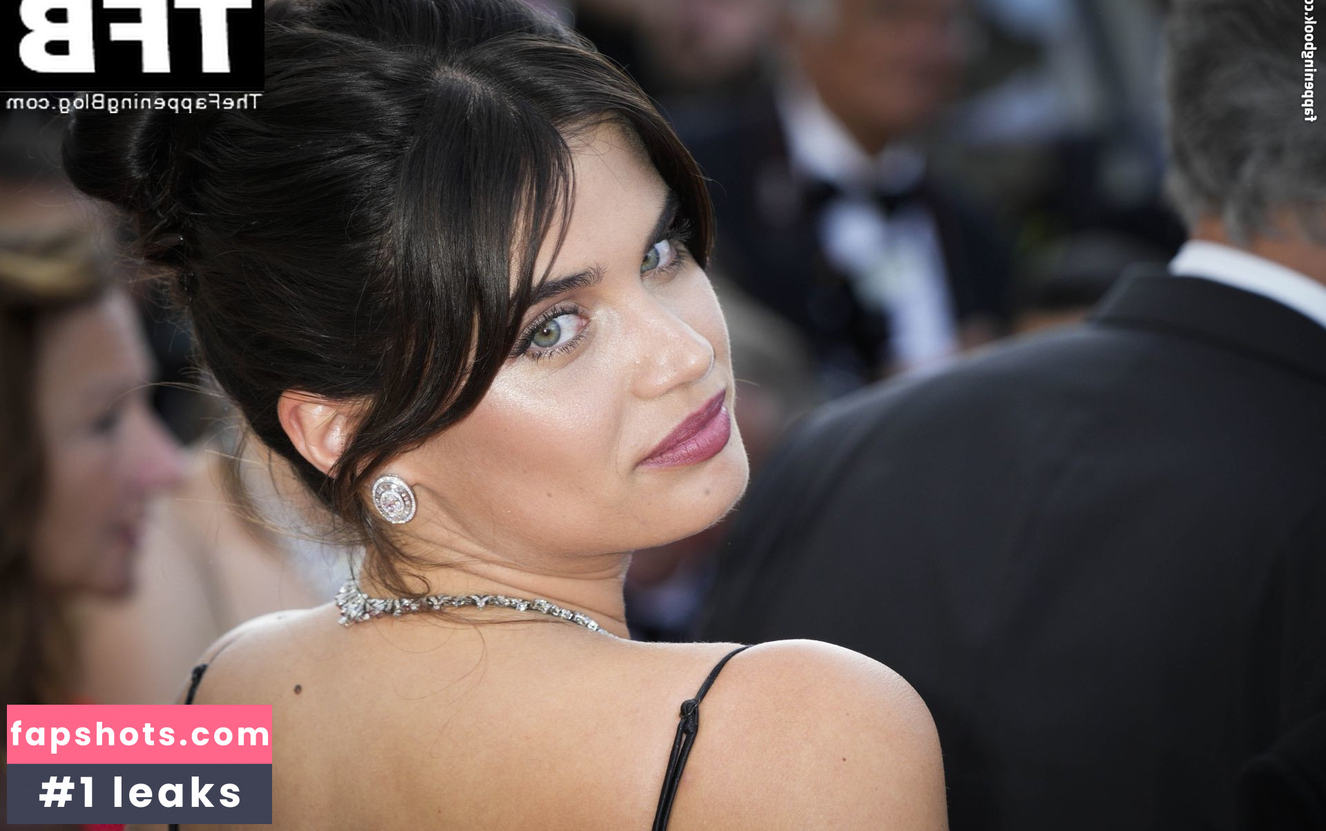 Sara Sampaio gallery photo #391