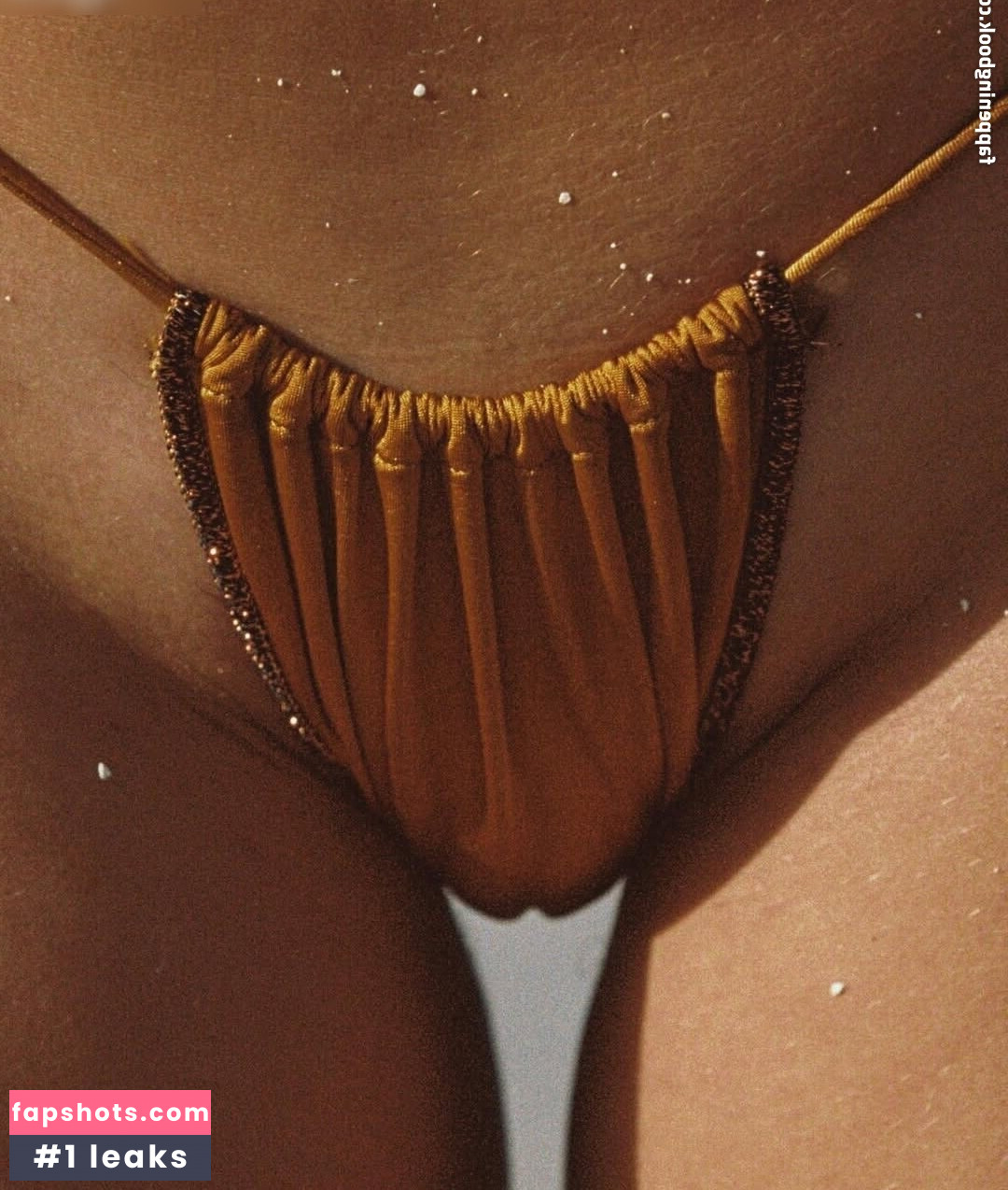 Sara Sampaio gallery photo #41