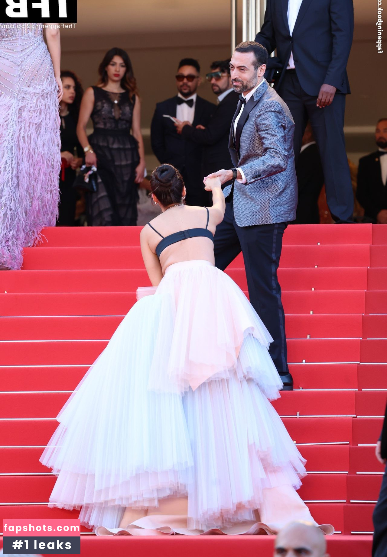 Sara Sampaio gallery photo #416