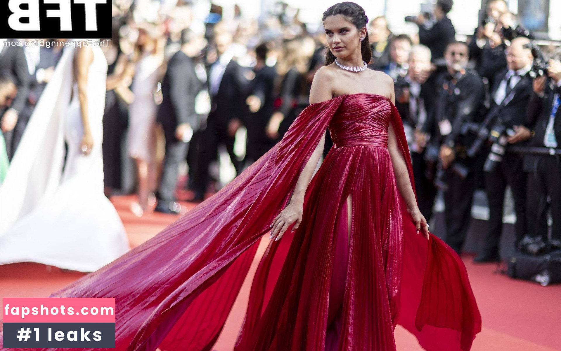 Sara Sampaio gallery photo #524