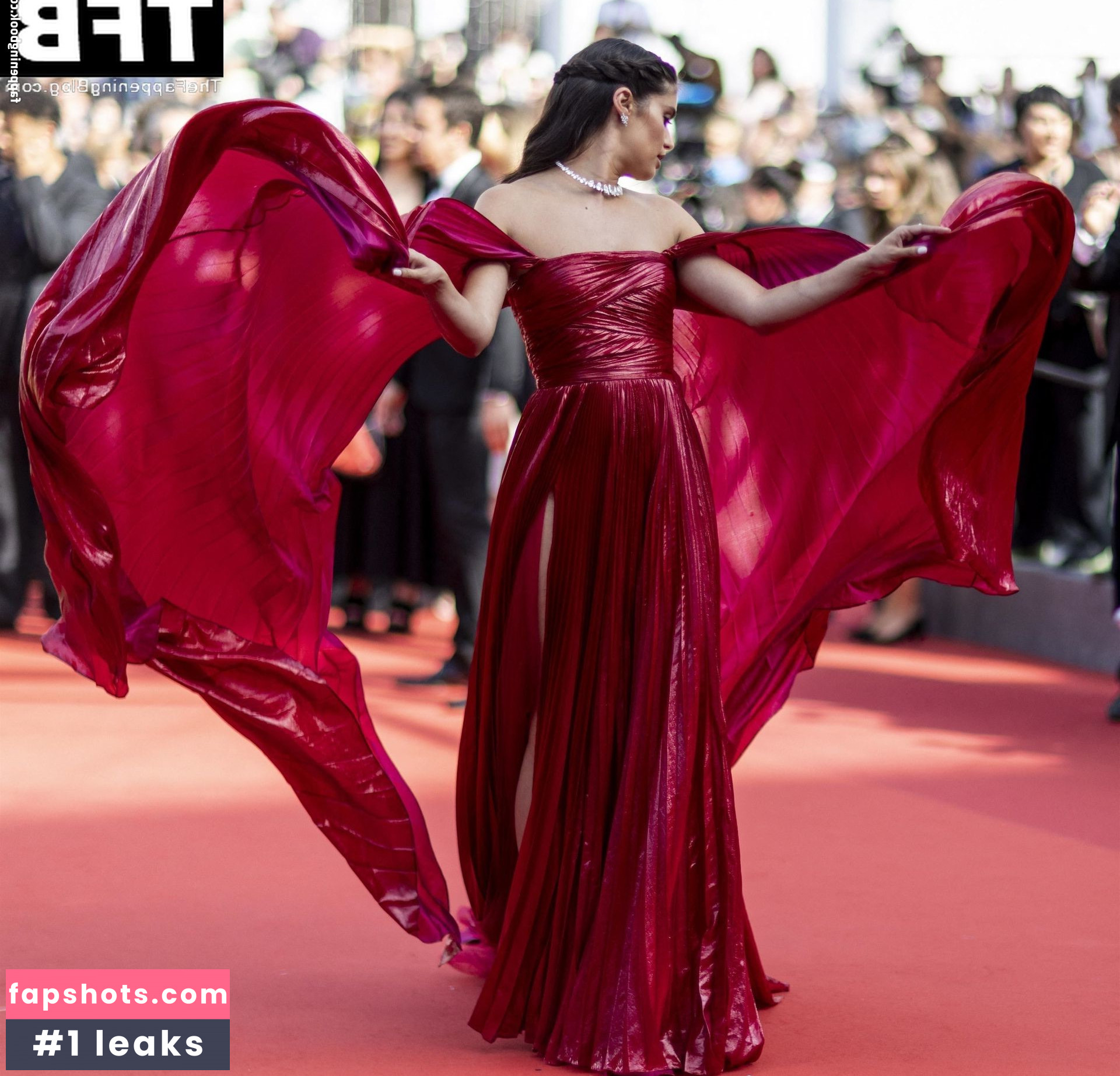 Sara Sampaio gallery photo #527