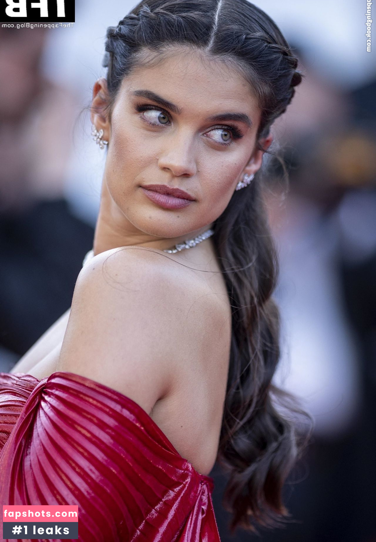 Sara Sampaio gallery photo #532