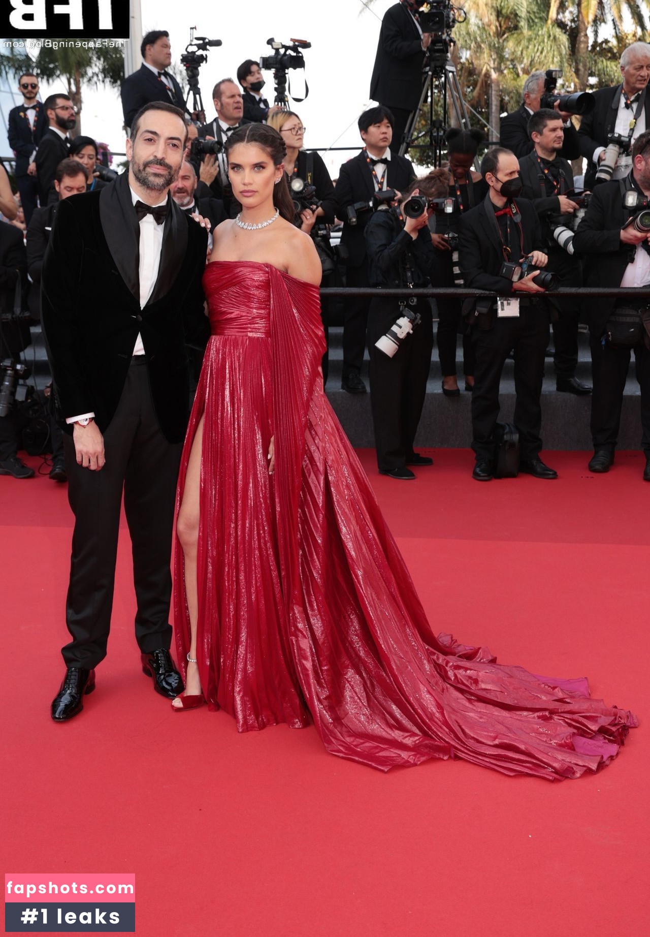 Sara Sampaio gallery photo #570