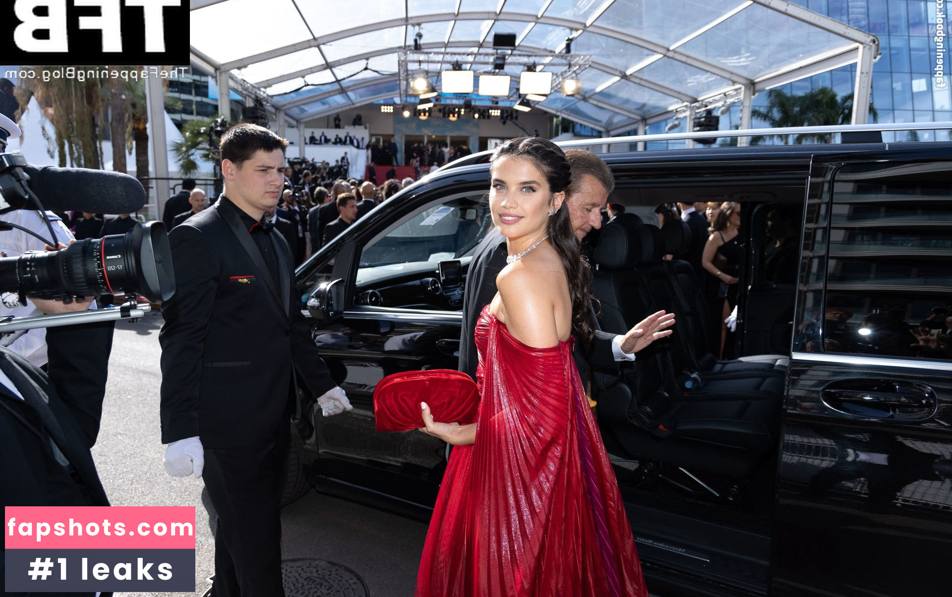 Sara Sampaio gallery photo #598