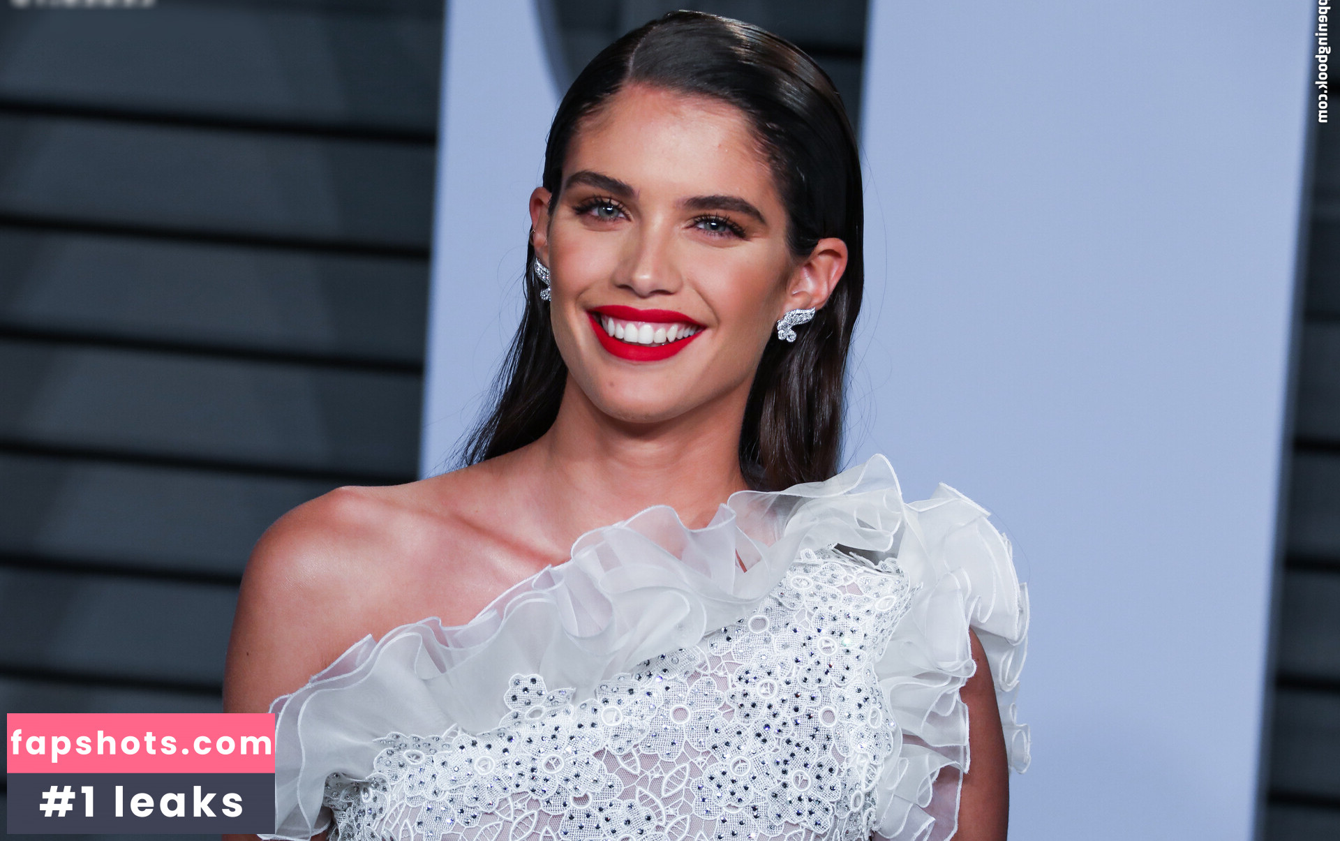 Sara Sampaio gallery photo #7