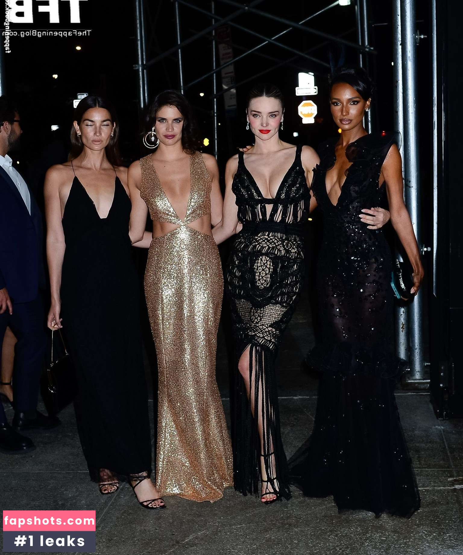 Sara Sampaio gallery photo #642