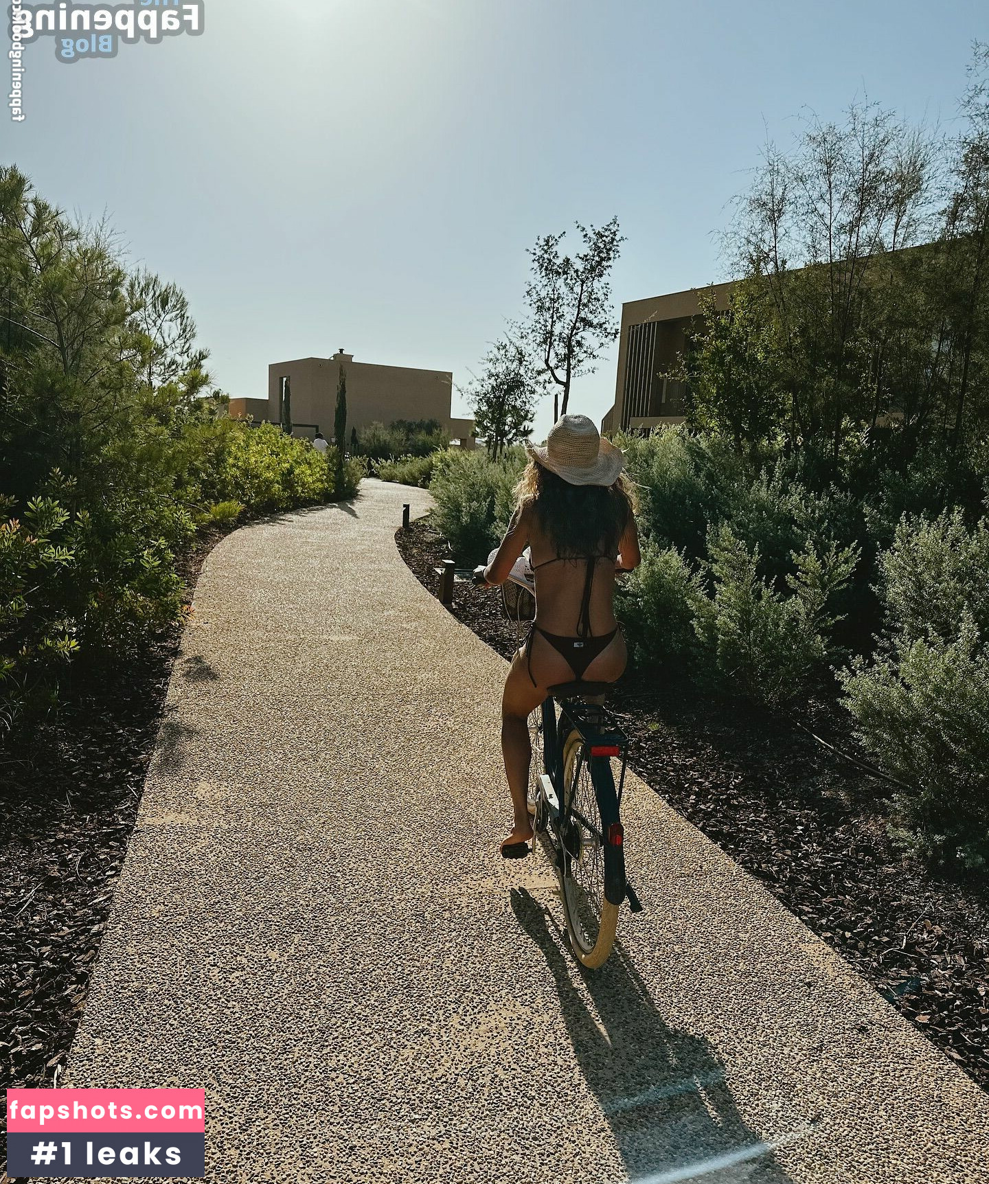 Sara Sampaio gallery photo #71